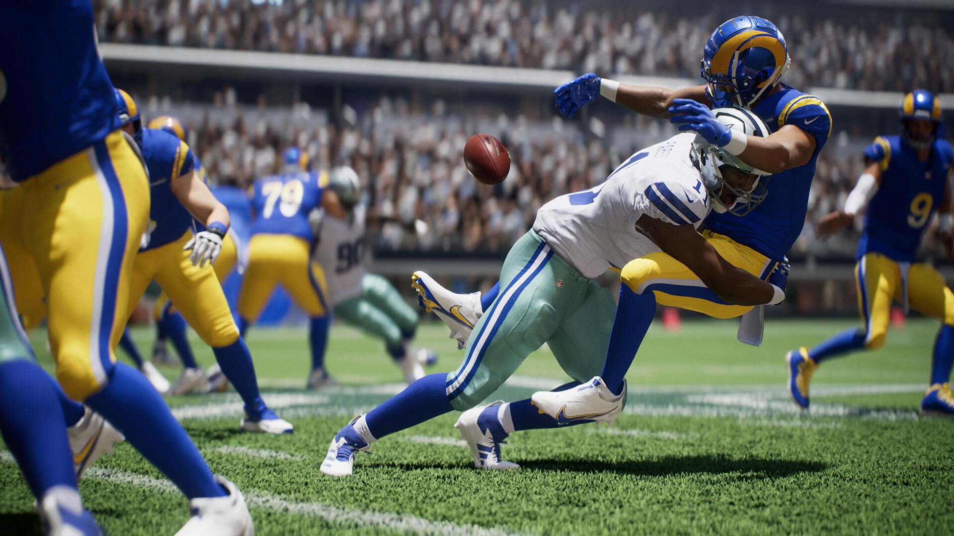 EA SPORTS™ Madden NFL 25 screenshot 3